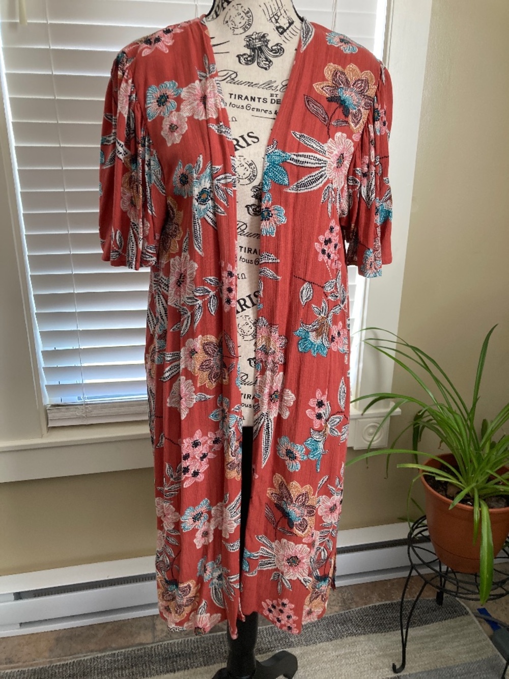 Coral Floral Flutter Sleeve Shaw XS